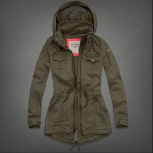 Abercrombie & Fitch Utility Field Jacket w/Hood